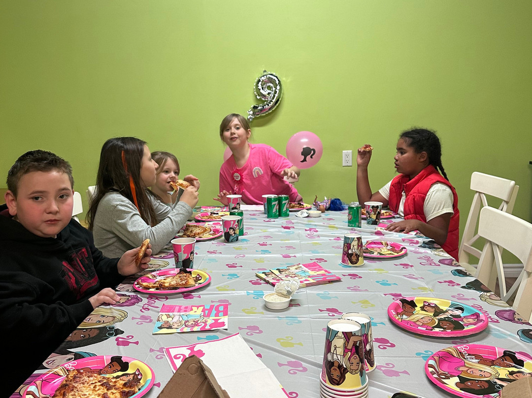 Adventure Rooms Canada-基奇纳必去景点