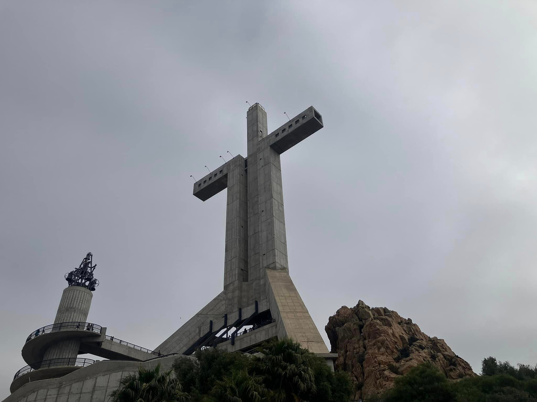 Cruz Del Tercer Milenio-Coquimbo必去景点