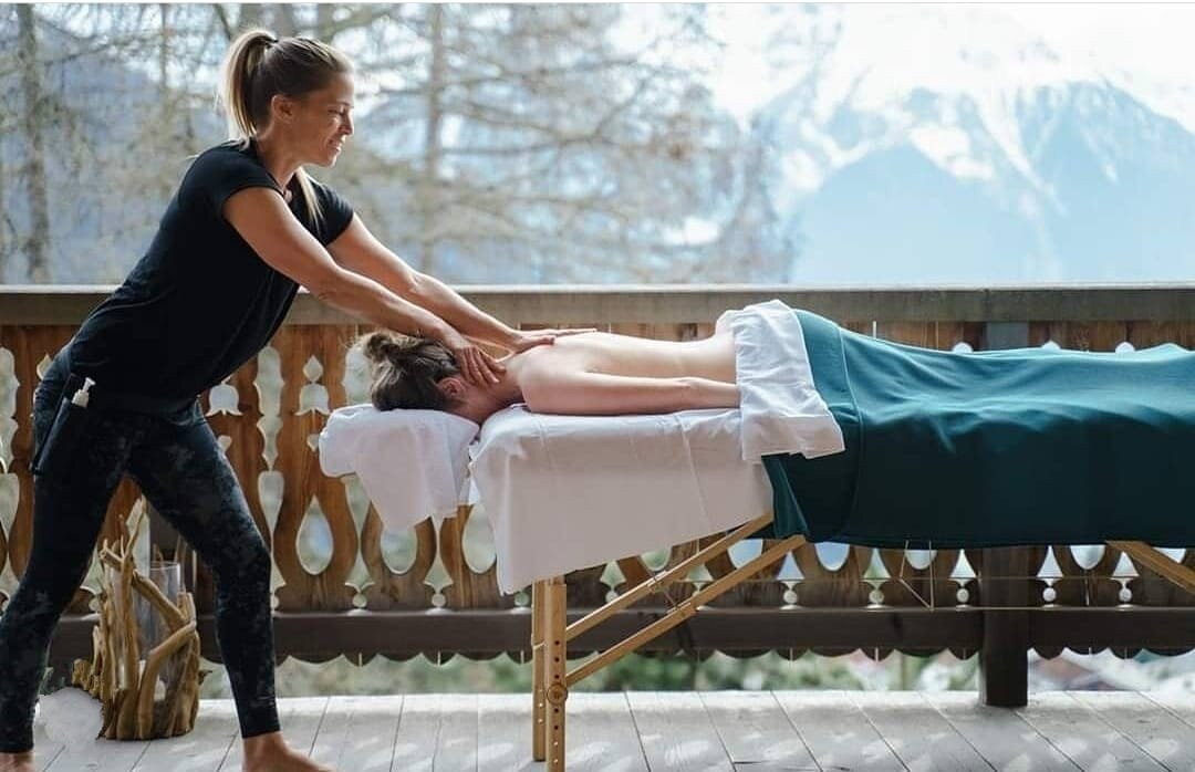Inspire Yoga Massage Fitness景点图片