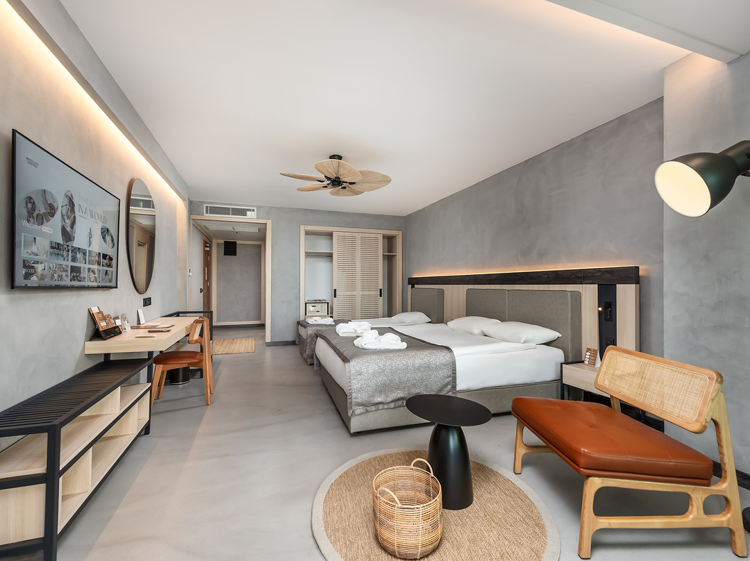 White City Resort Hotel主图