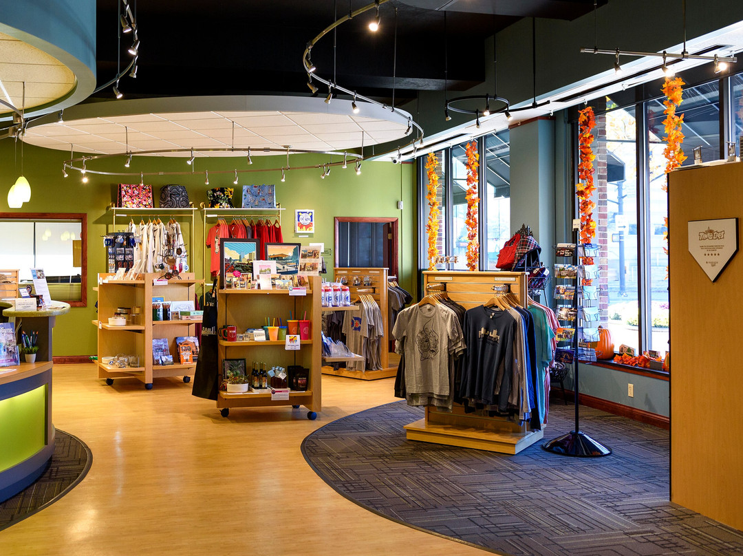 Fort Wayne Visitors Center-韦恩堡必去景点