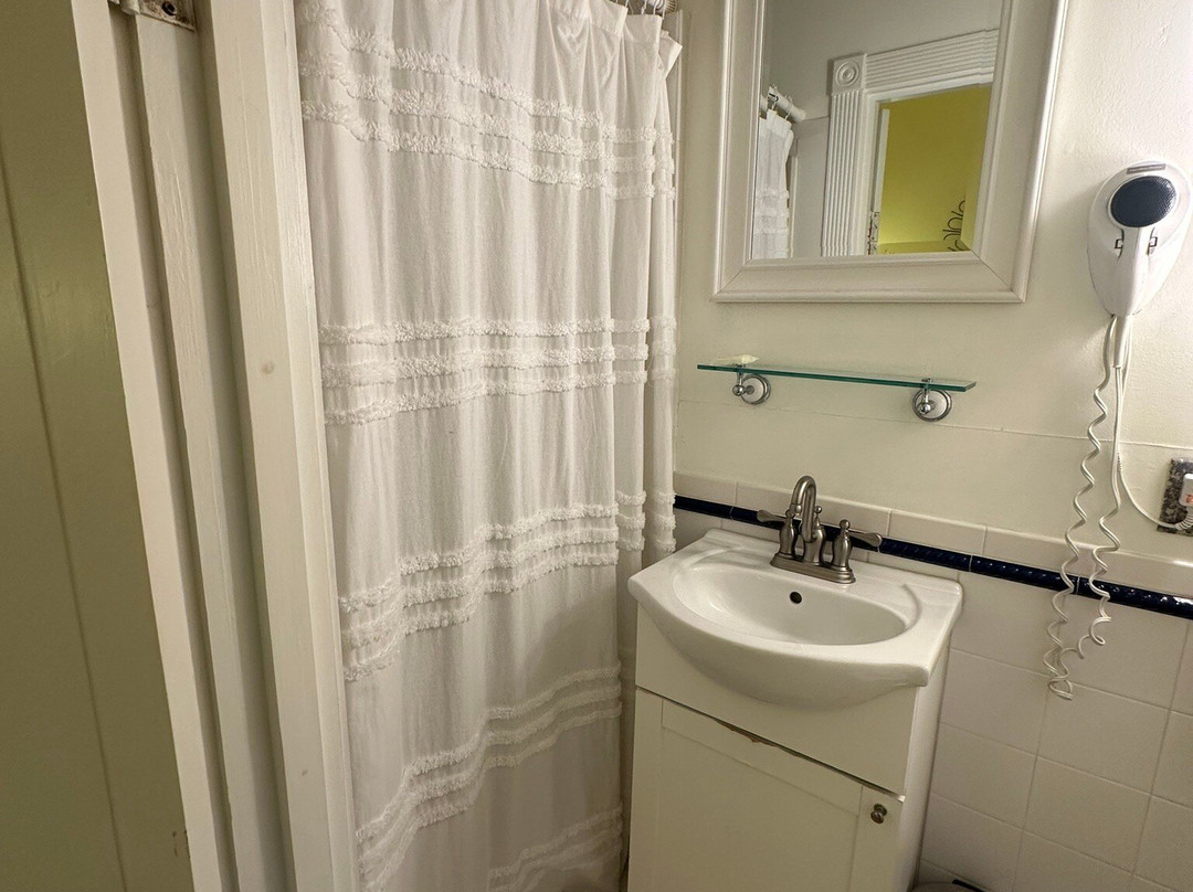 Narragansett House主图