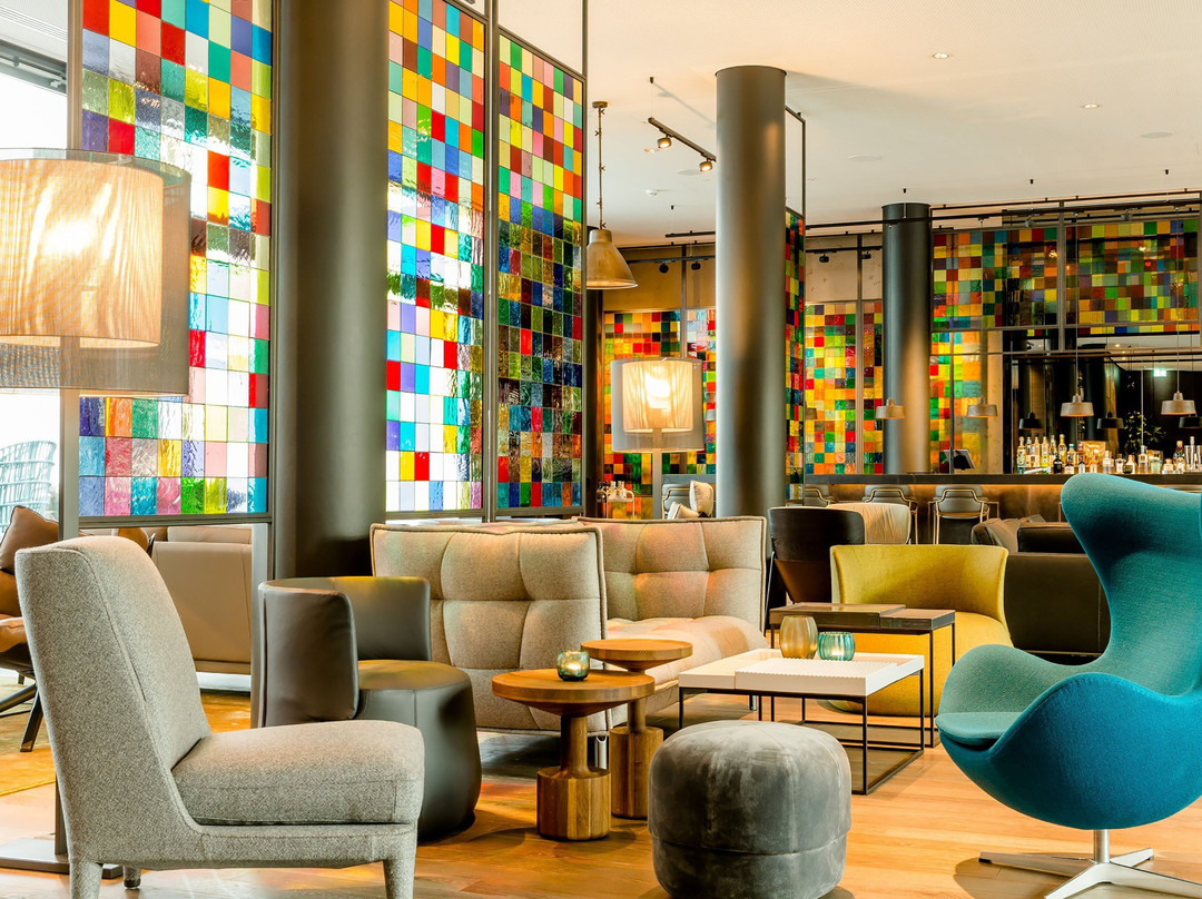 Hotel Motel One Köln-Neumarkt