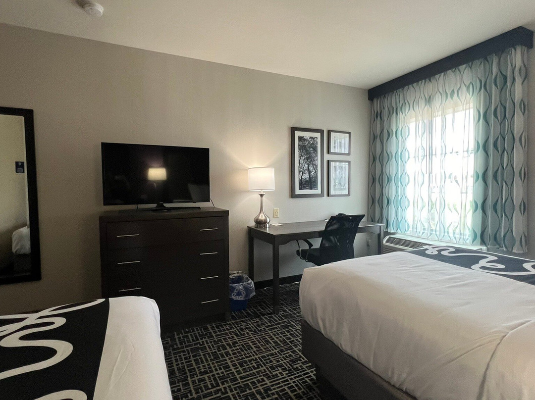 La Quinta Inn & Suites By Wyndham York主图
