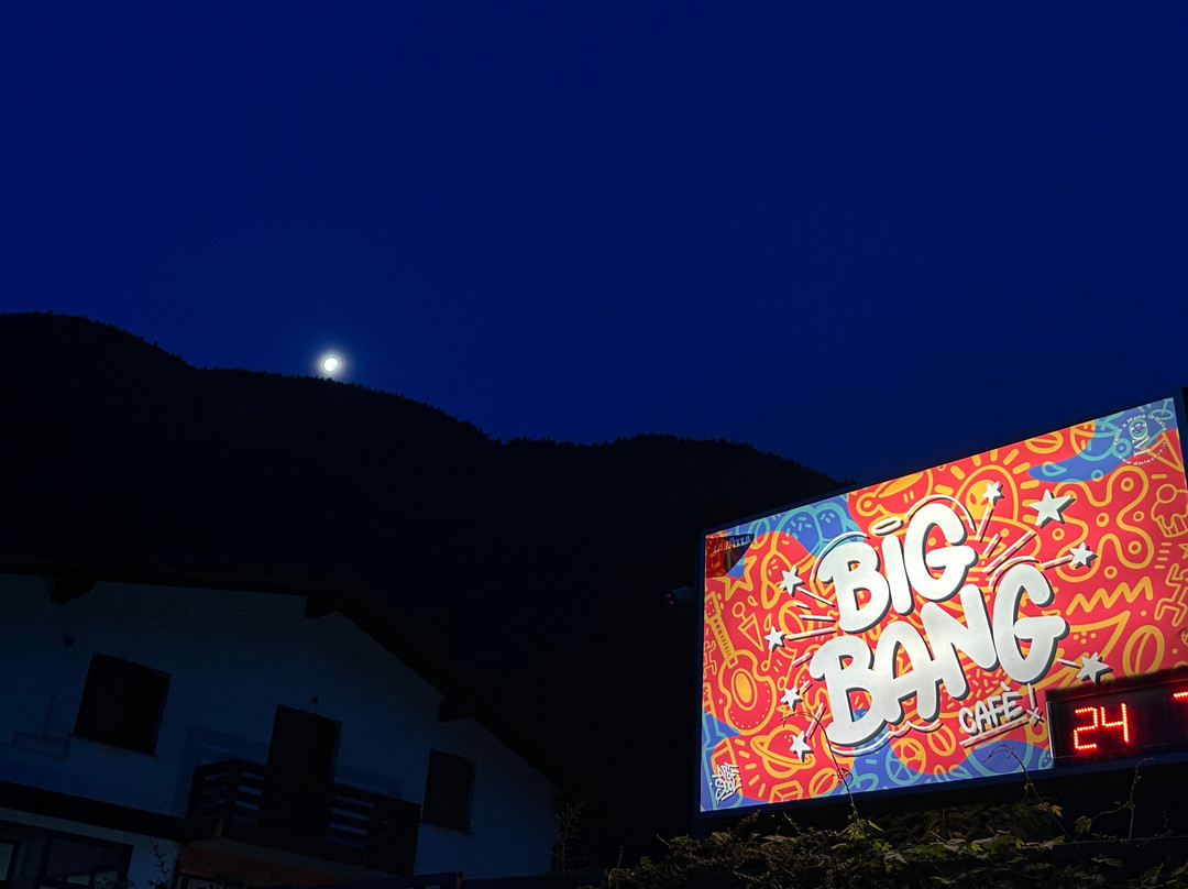 The Big Bang Cafe景点图片