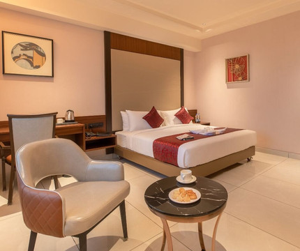 M Pro 宫殿酒店迈索尔 - 距离迈索尔宫殿12分钟主图