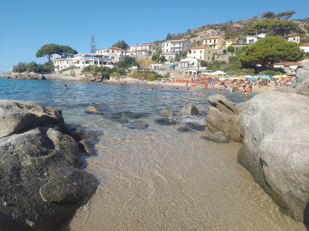 Spiaggia Di Seccheto景点图片