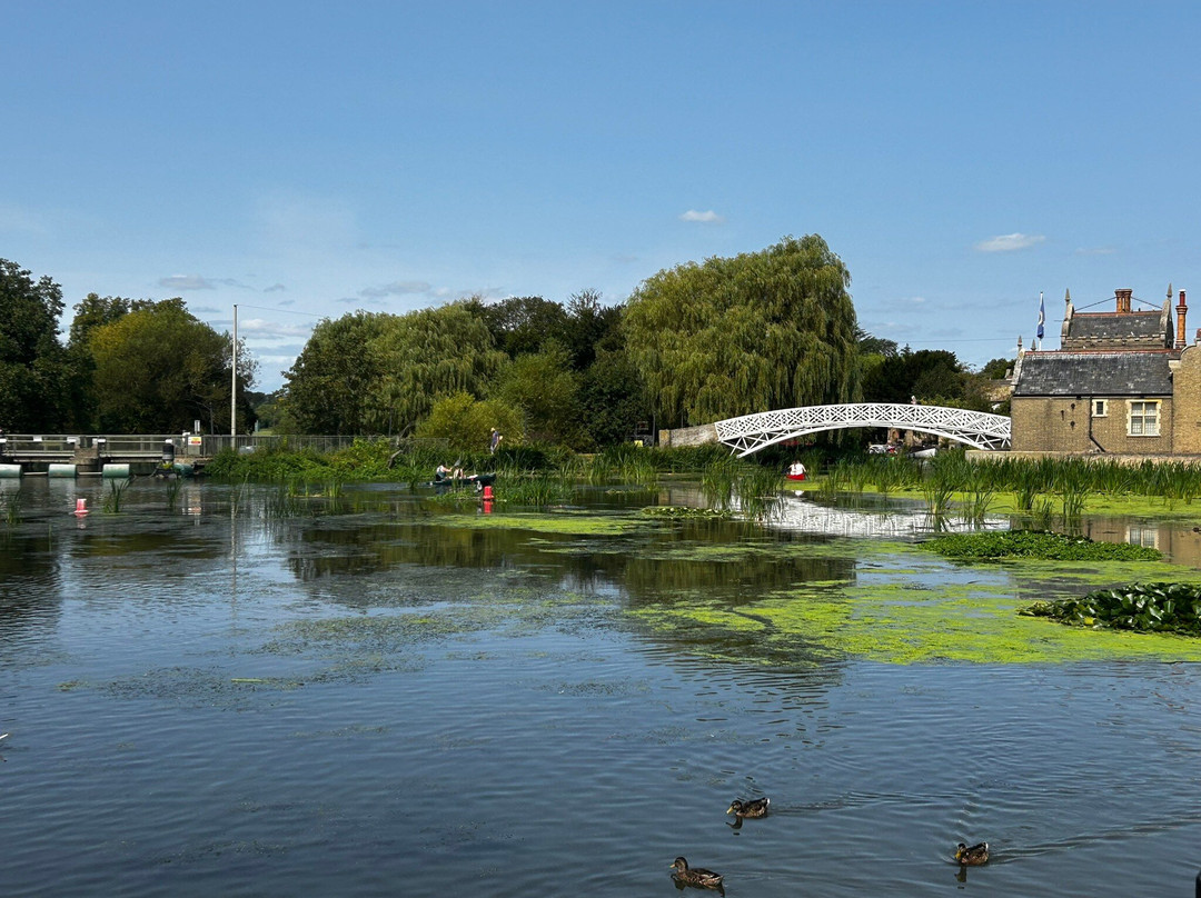 Millside Canoe Hire景点图片