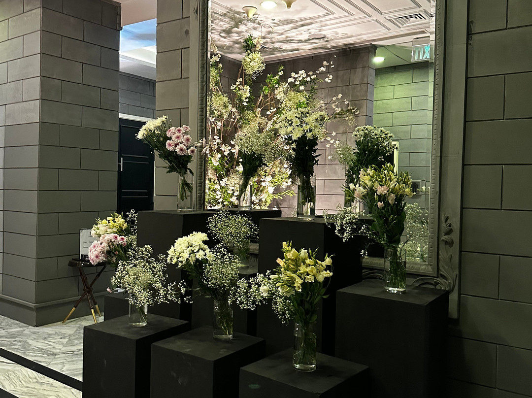 The Nishat Hotel主图