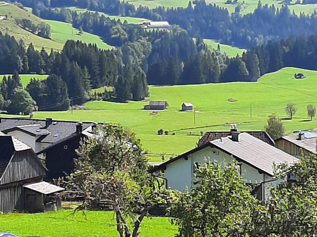 Hotel Pension Sonnenuhr主图