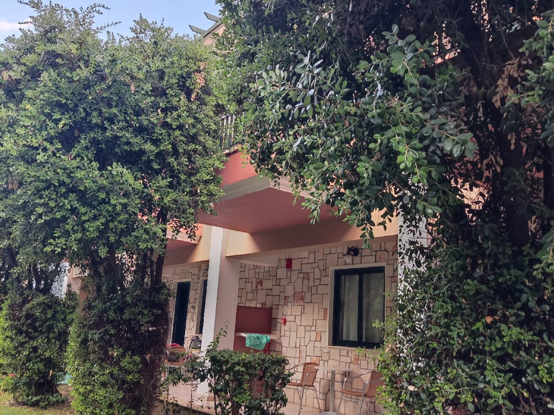 Mediterranean Beach Resort主图