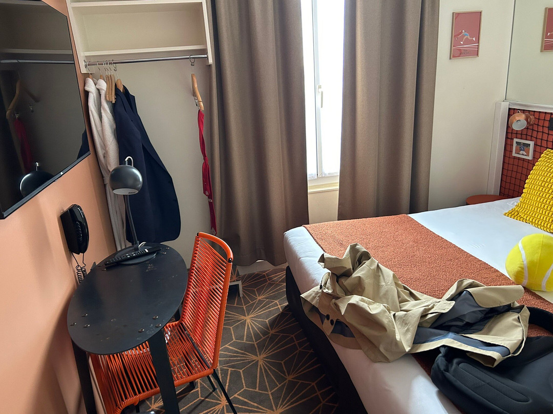 Hotel Olympic Paris Boulogne by Patrick Hayat主图