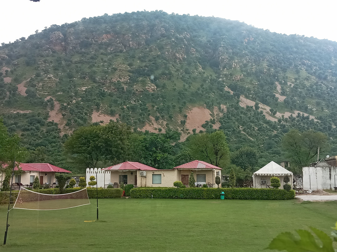 Vanbagh Sariska Resort