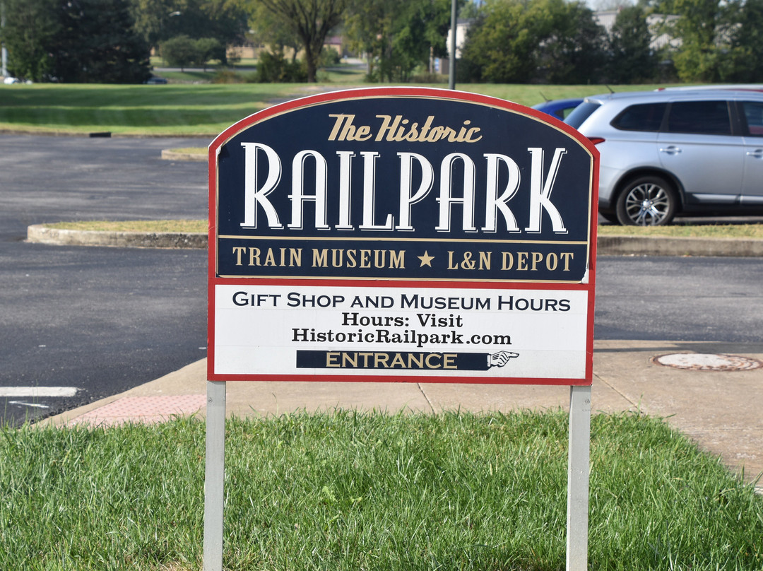 Historic RailPark & Train Museum-鲍灵格林必去景点