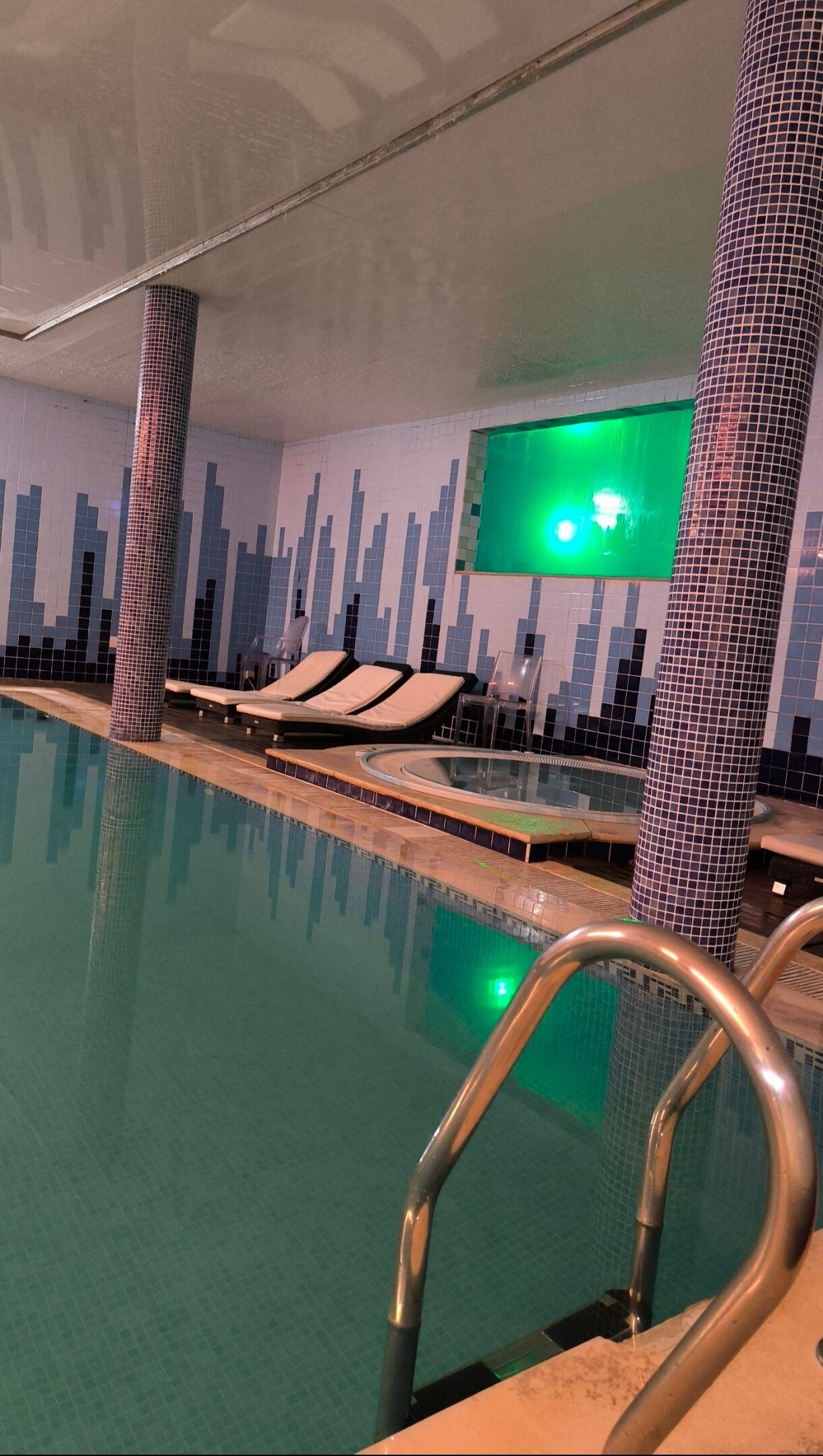 Hotel Ílhavo Plaza-泳池