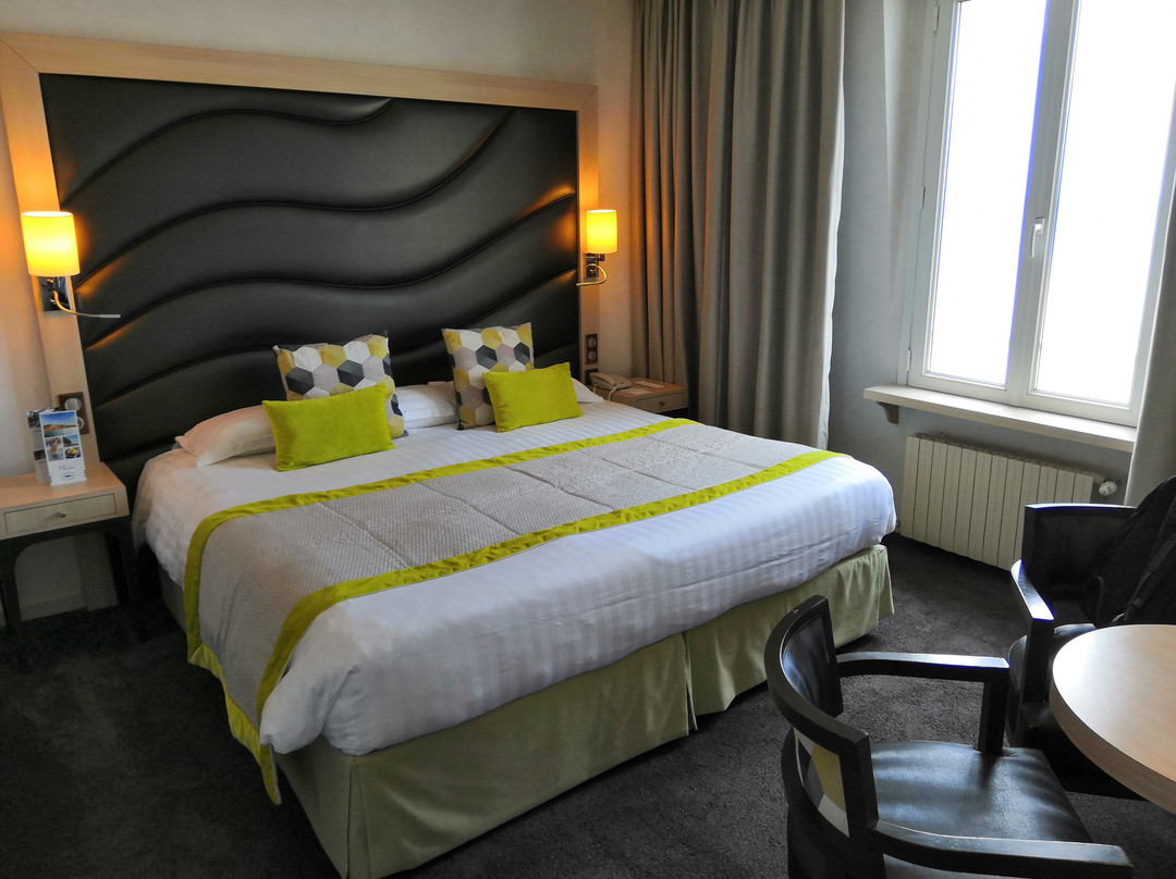 Le Grand Hotel des Thermes主图