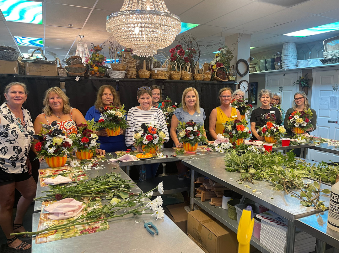 ART among the FLOWERS-棕榈海岸必去景点