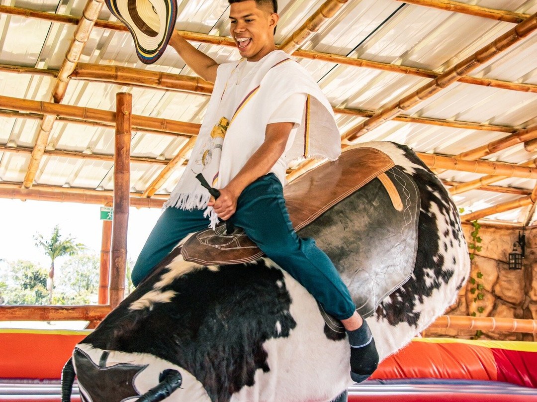 El Salto del Mortino-Isnos必去景点