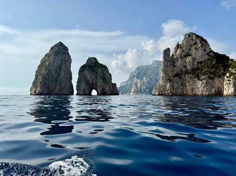 Ciro Capri Boats-卡碧岛必去景点