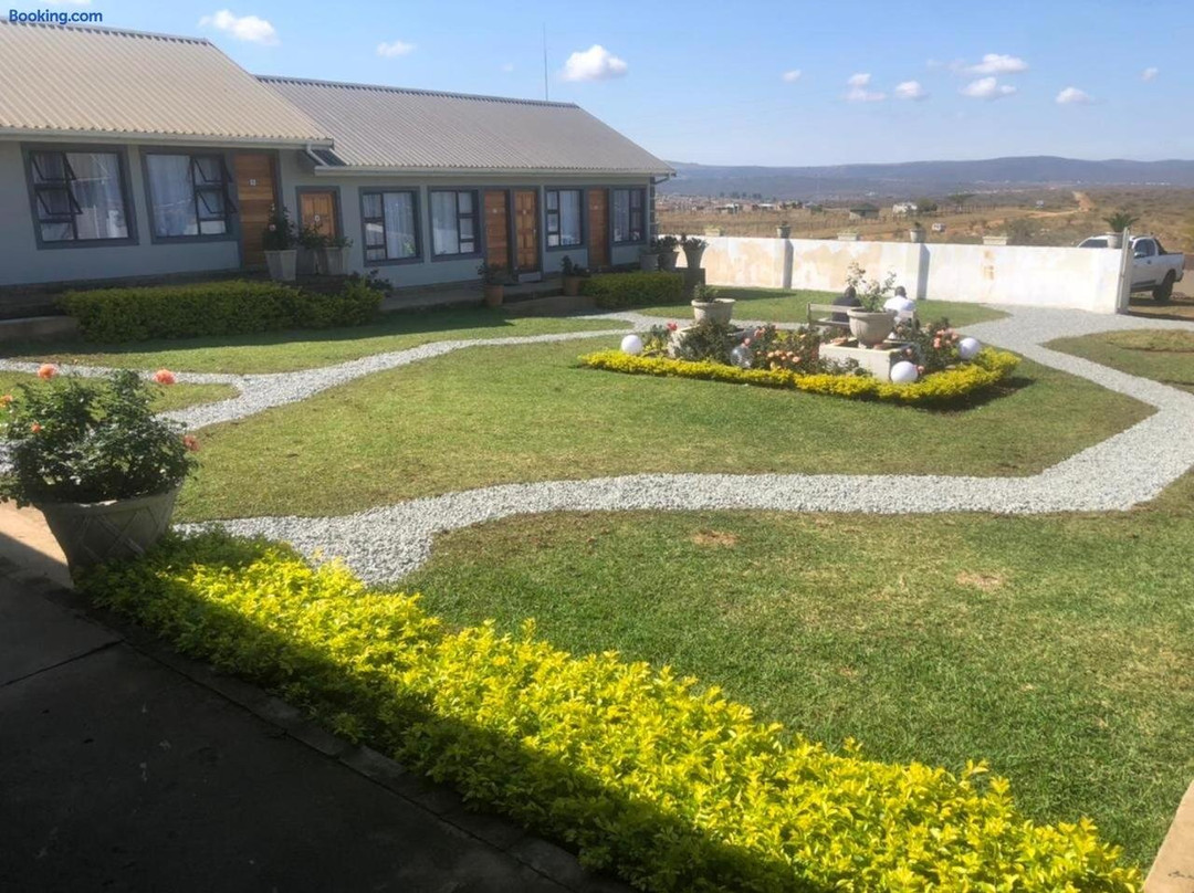 Vikamana Guest House