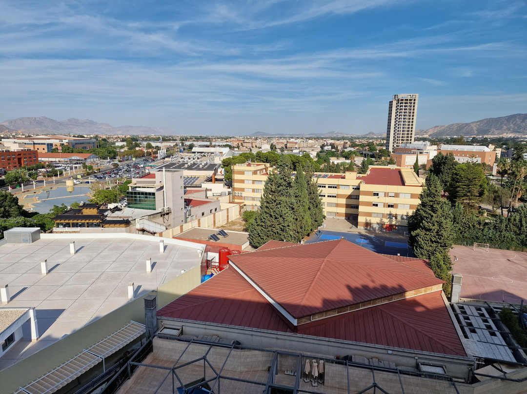 内尔瓦酒店主图