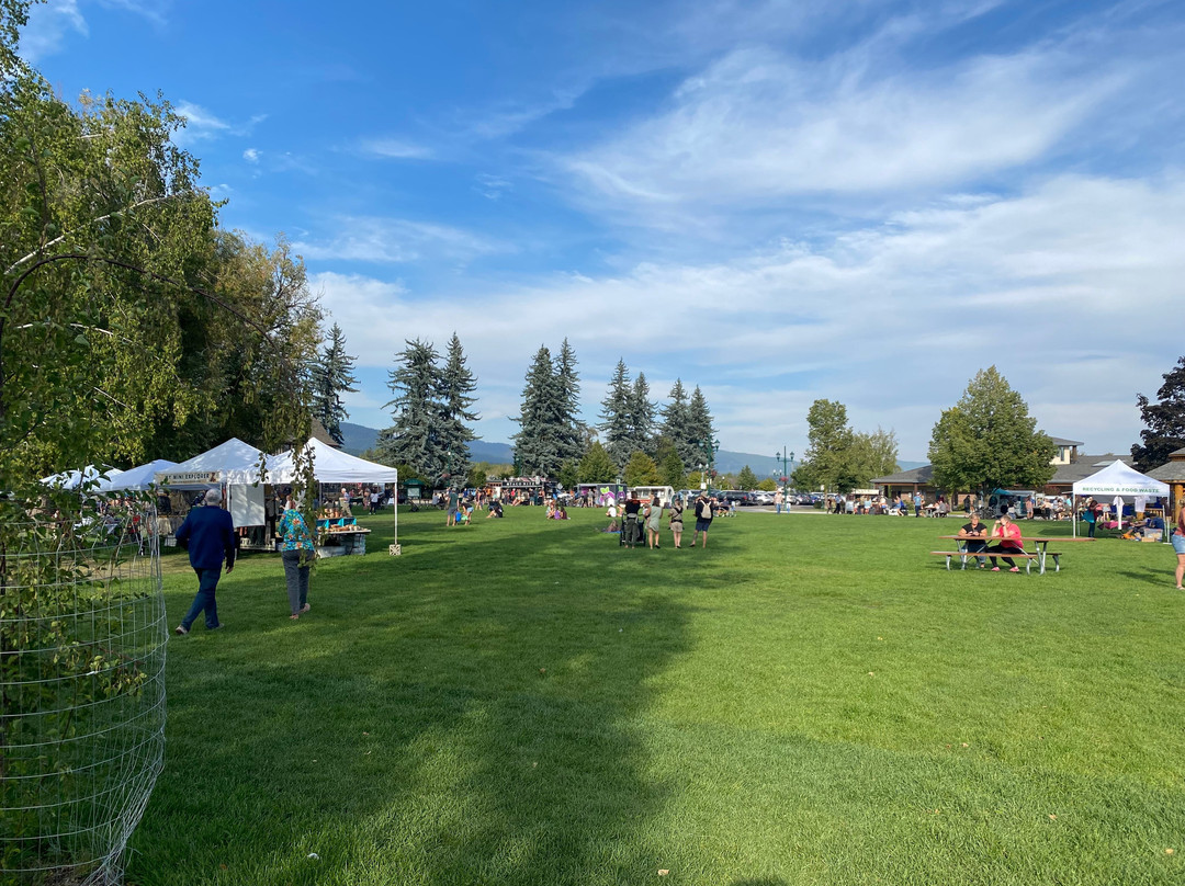 Whitefish Farmers Market景点图片
