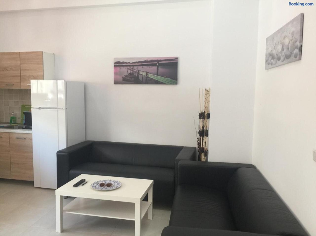 Sisifou Hostel