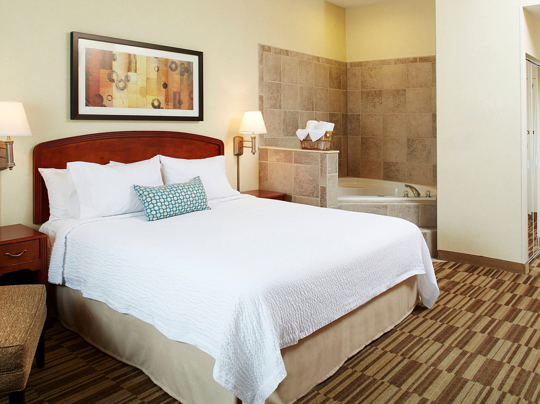 波士顿内蒂克万怡酒店主图