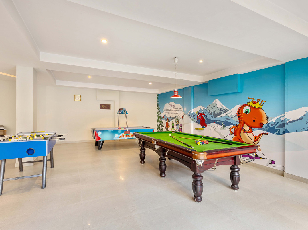 Sterling Manali主图