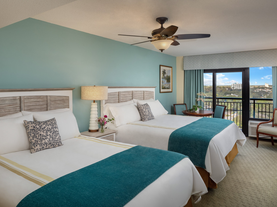 Island Vista Oceanfront Resort主图