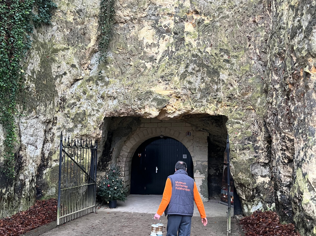 Roman Catacombs-法肯堡必去景点