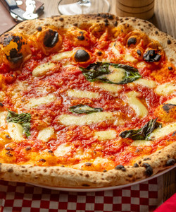 Pizzardi Artigianale餐厅图片