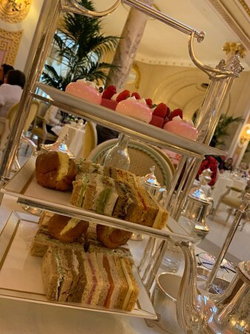 伦敦丽兹酒店主图