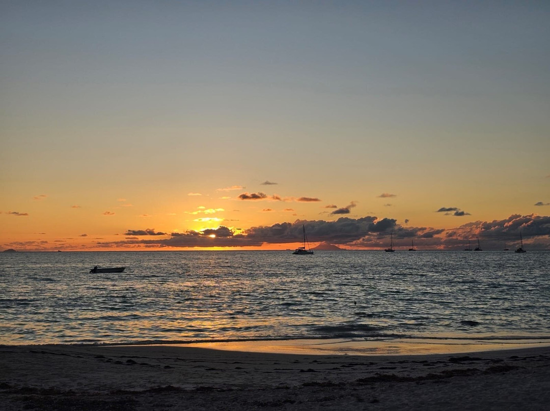 Jolly Beach-Bolans必去景点