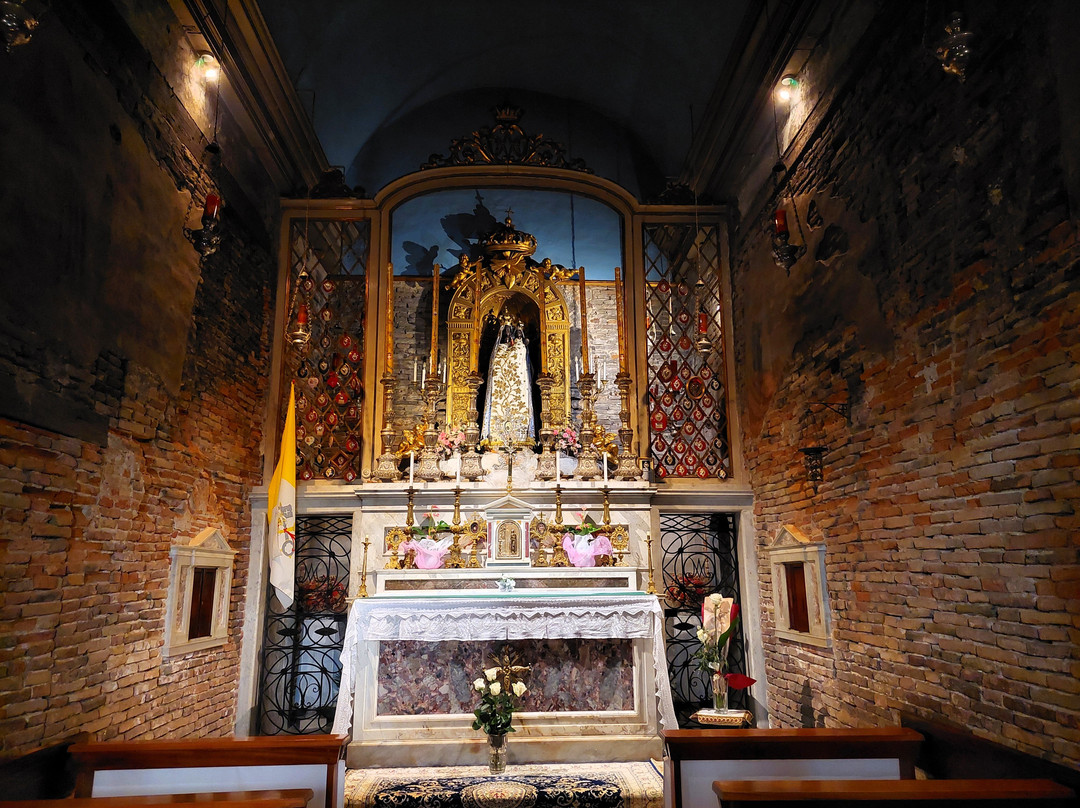 Chiesa di San Sebastiano-里窝那必去景点