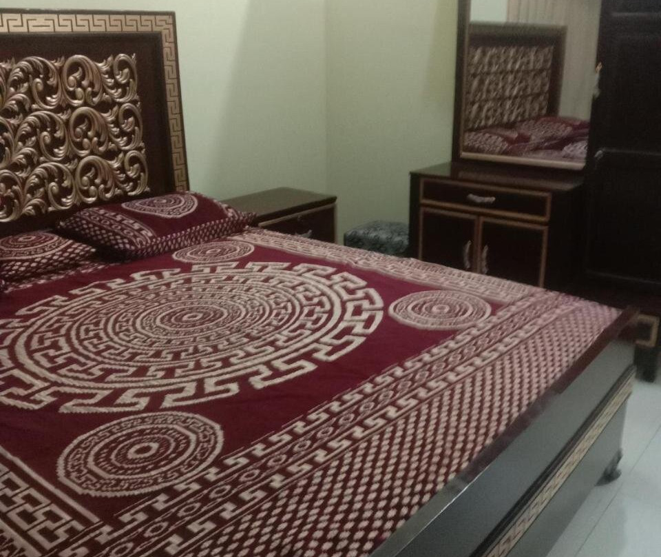 Gujrat Guest House