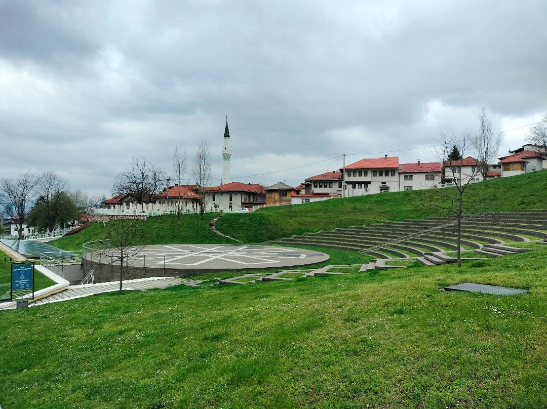 Alifakovac Cemetery-萨拉热窝必去景点