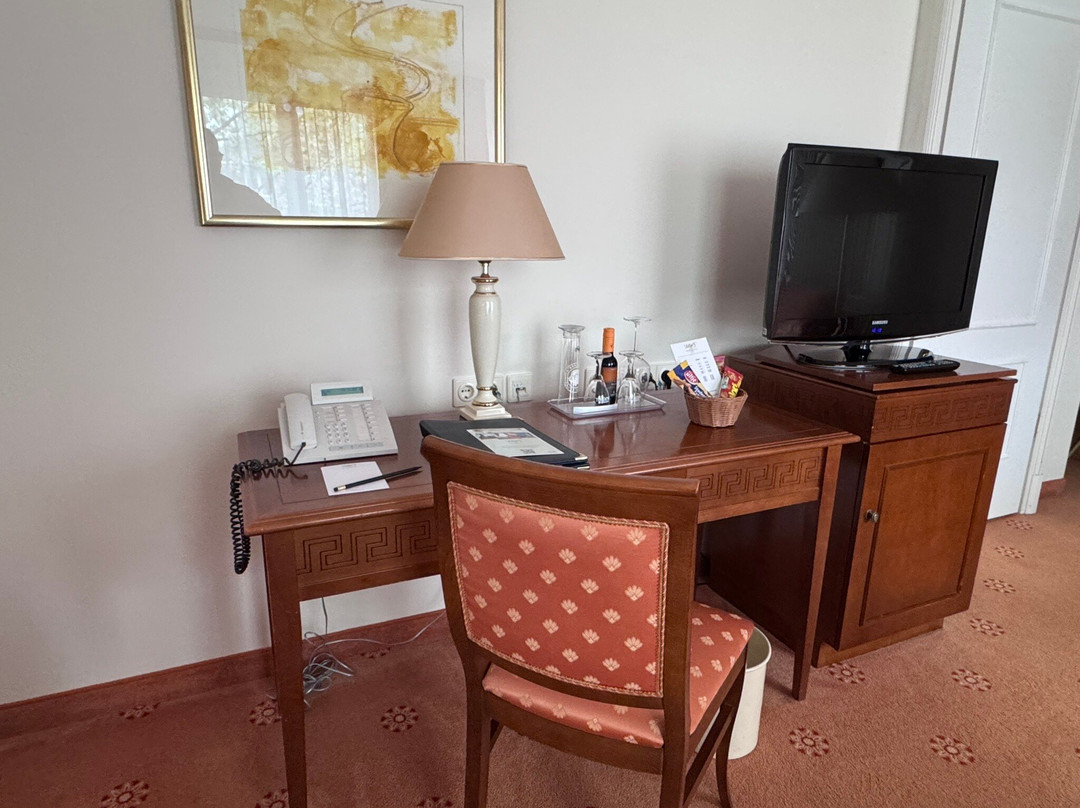 Victor's Residenz-Hotel Erfurt主图