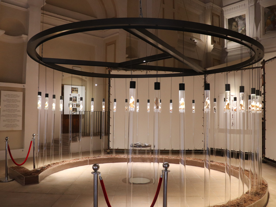 Chiesa Santa Maria delle Rose - Mostra d’Arte Sacra Contemporanea-阿西西必去景点