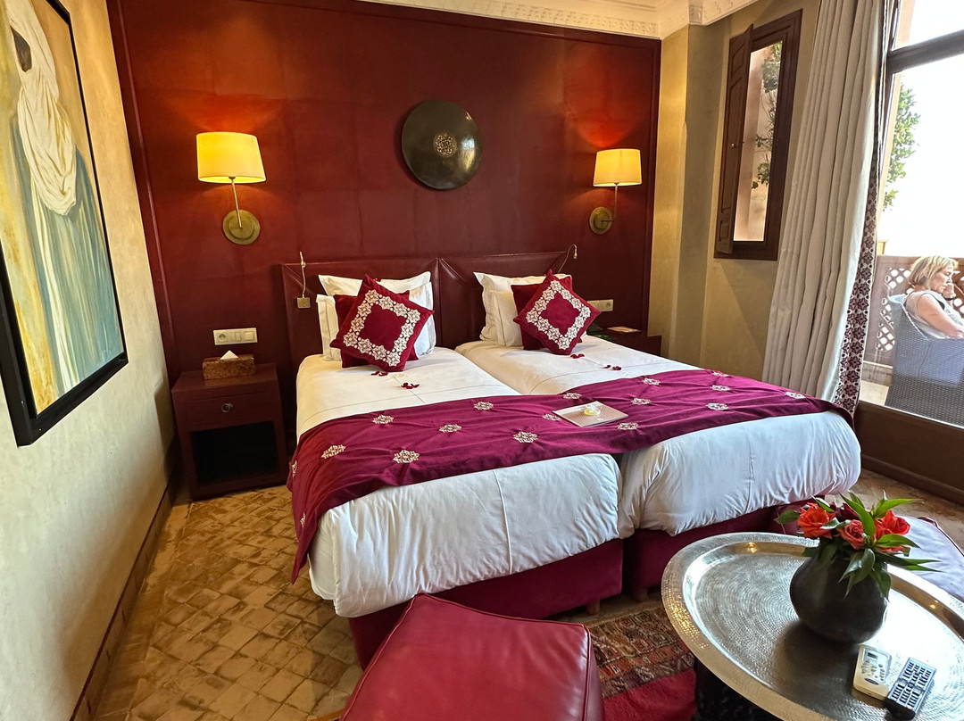 拉美森阿拉伯酒店主图