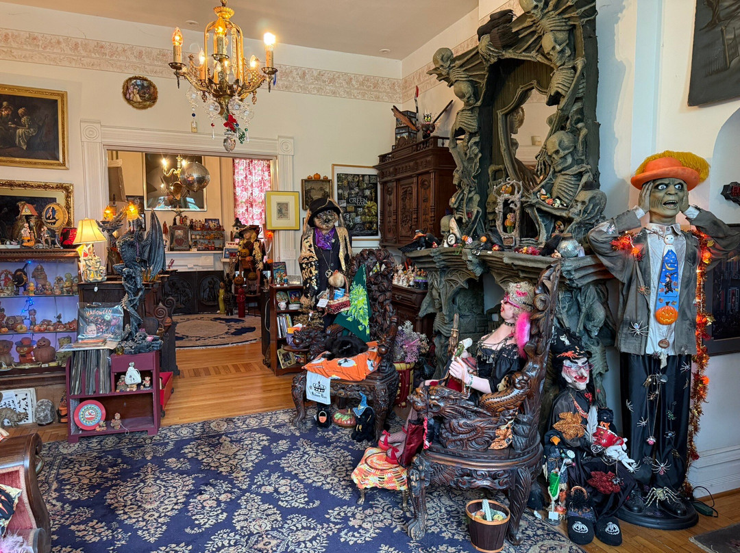 Castle Halloween Museum-阿尔图纳必去景点