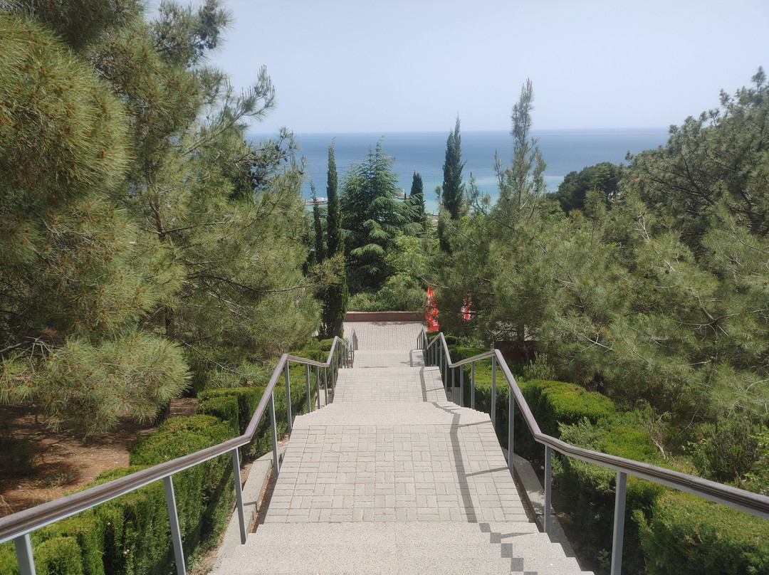 Glory Hill-雅尔达必去景点