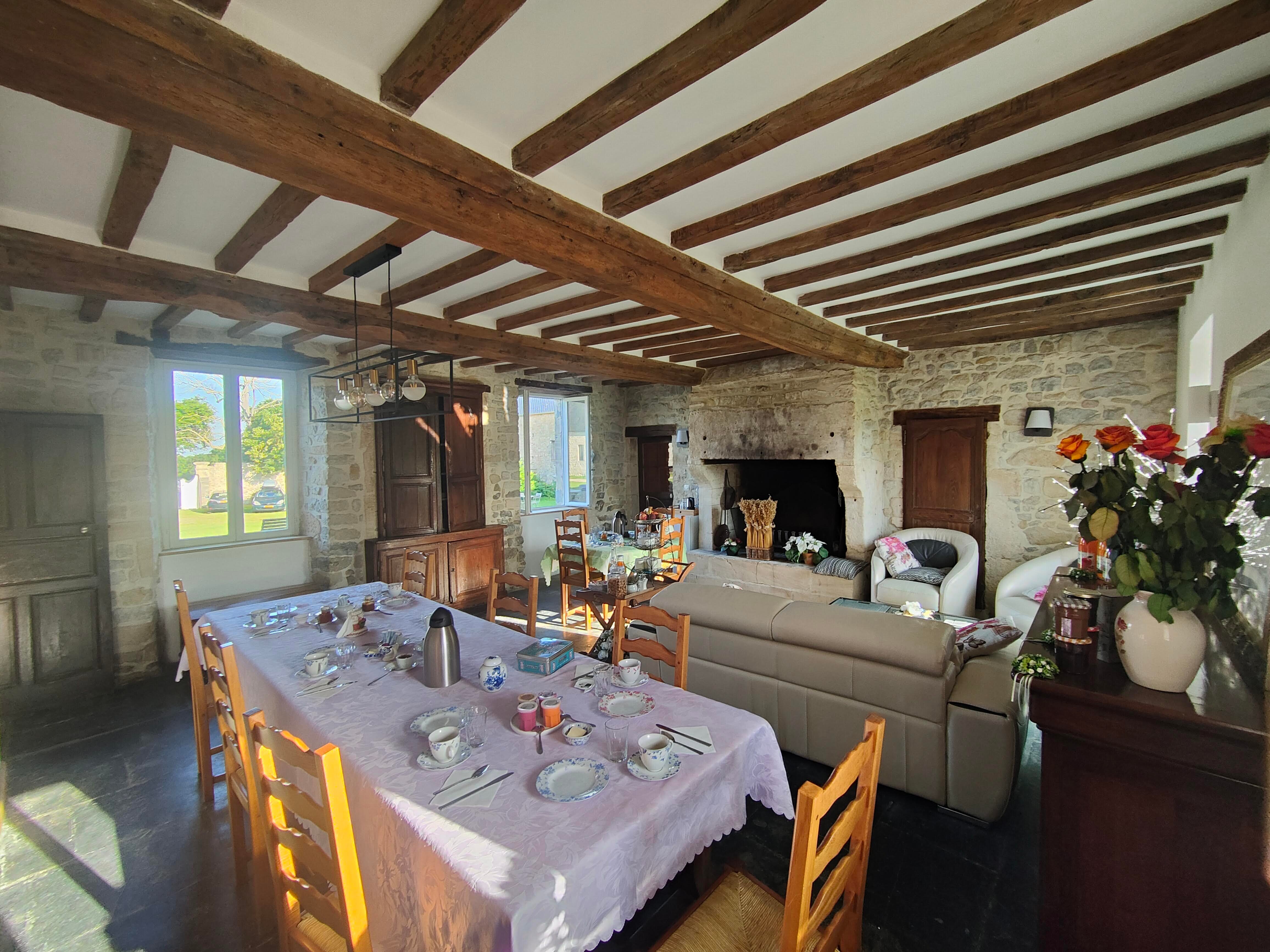 La Ferme Manoir Saint Barthélemy-餐饮