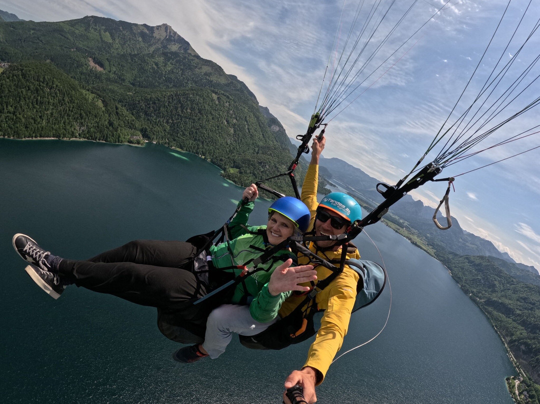 FlyTandem Paragliding景点图片
