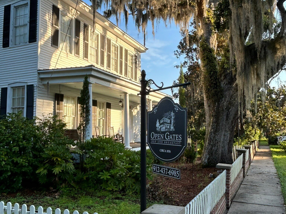 Open Gates B&B主图