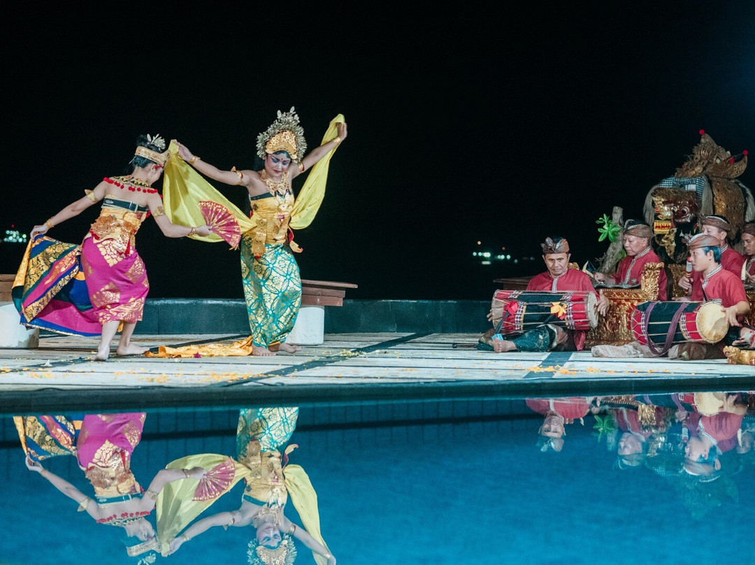 坎迪达沙皇家巴厘海滩俱乐部主图