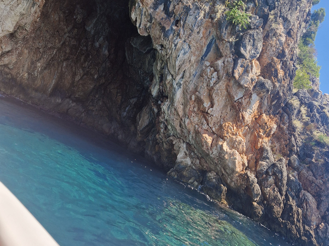 Himara Watertaxi-Himare必去景点