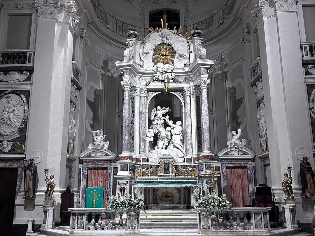 Chiesa di San Ferdinando-里窝那必去景点