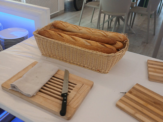 Guya Wave Hotel主图