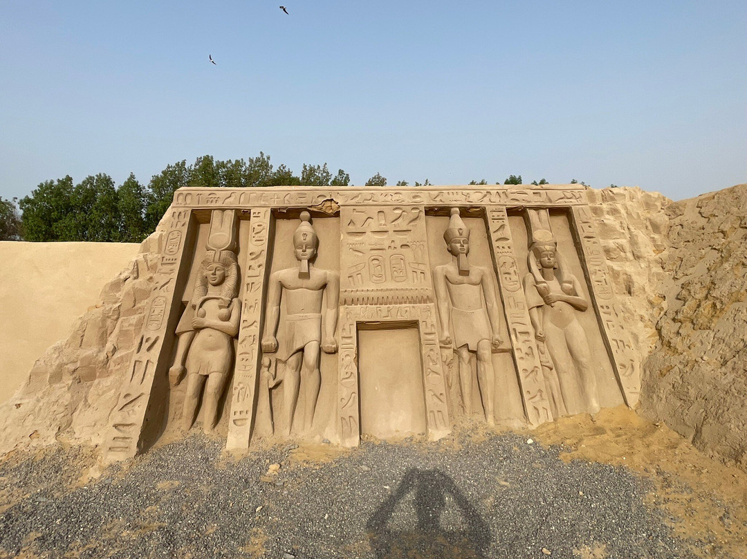 Sand City-赫尔格达必去景点